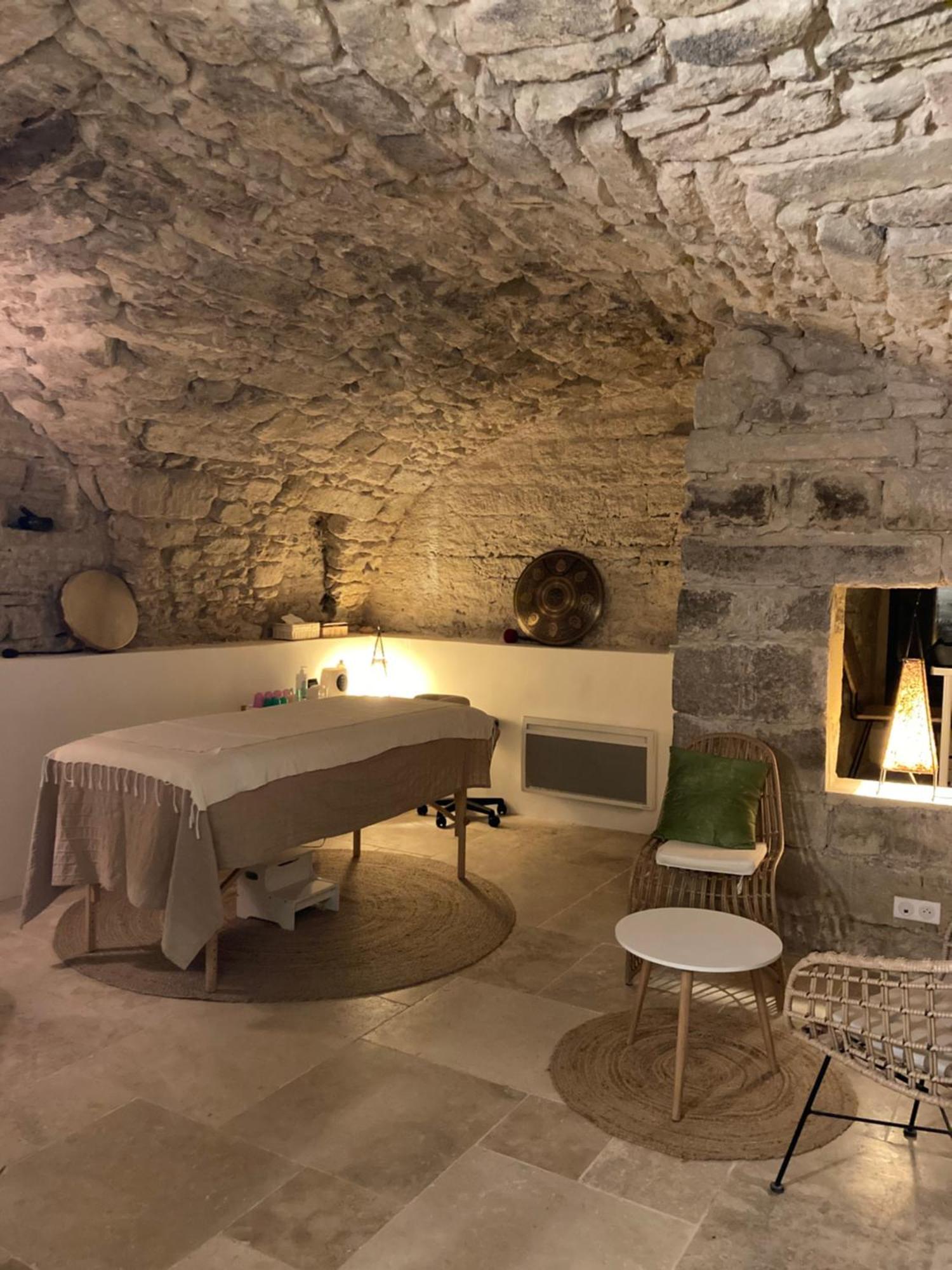 La Maison D'Aime Saint-Quentin-la-Poterie Eksteriør billede